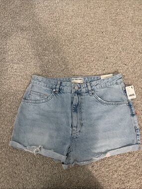 We The Free Light Wash Mid-Rise Denim Shorts size 27 NWT